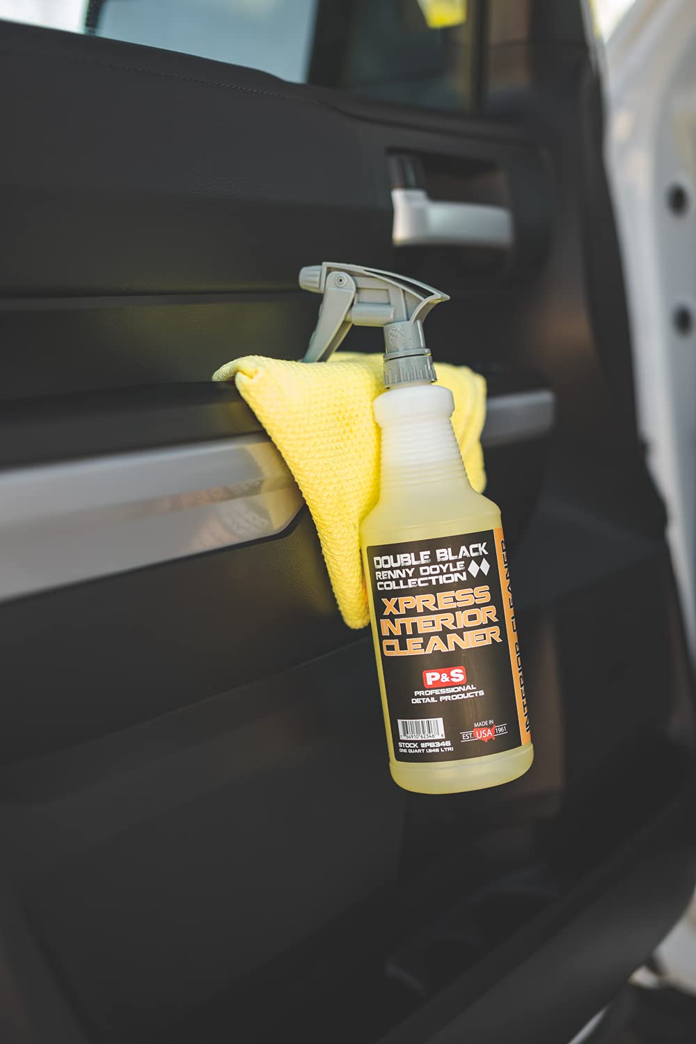 P & S PROFESSIONAL DETAIL PRODUCTS Xpress Interior Cleaner – Safe for Leather, Vinyl, Plastic & More, Removes Dirt, Grease & Oil, No Residue, Fresh Scent, No Dilution Needed - 1 Gallon