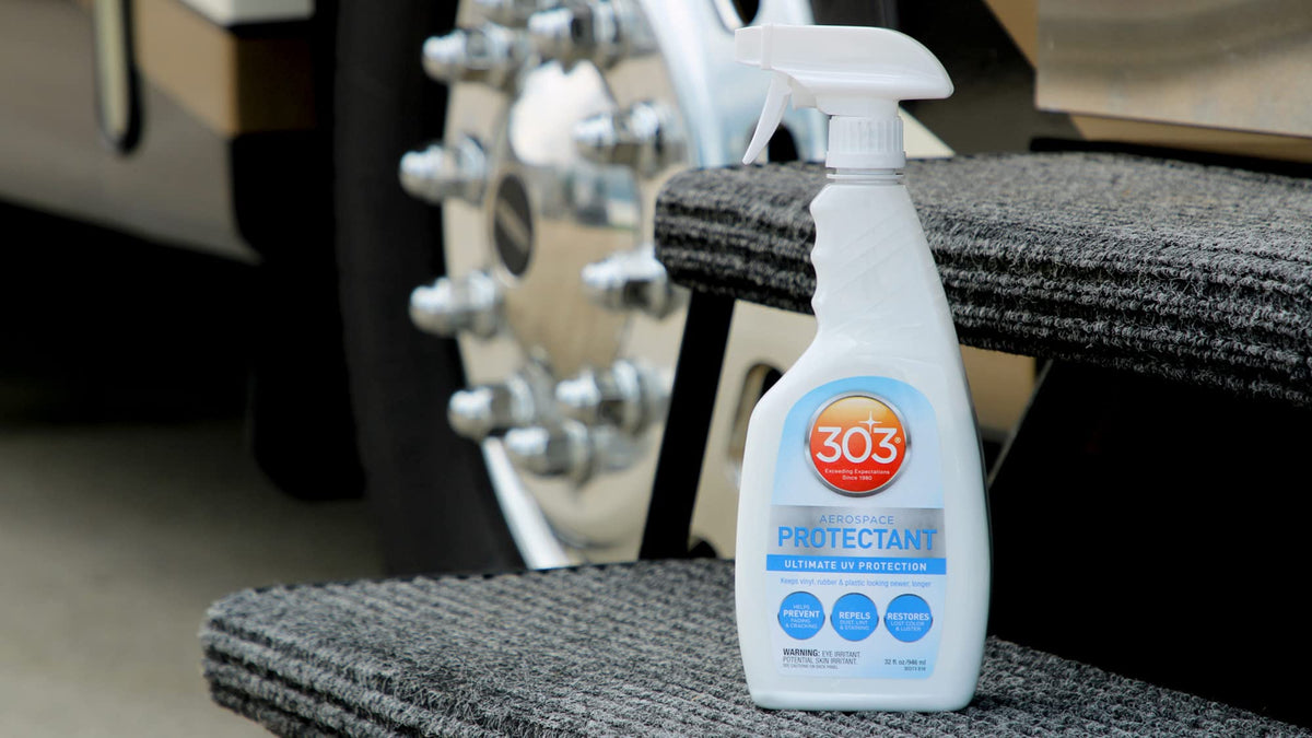 303 Aerospace Protectant for Vinyl, Plastic & Rubber, 32 oz