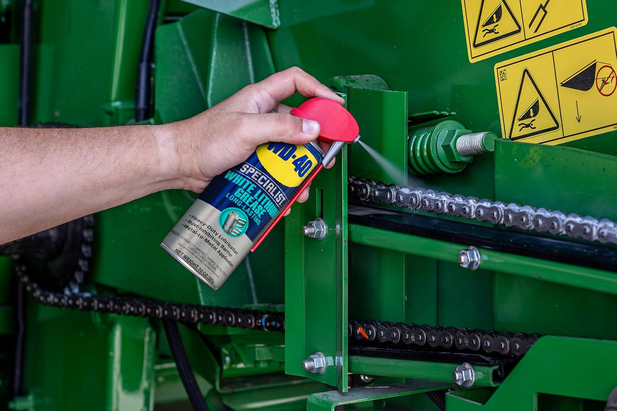 WD-40 Specialist White Lithium Grease Spray with SMART STRAW SPRAYS 2 WAYS, 10 OZ