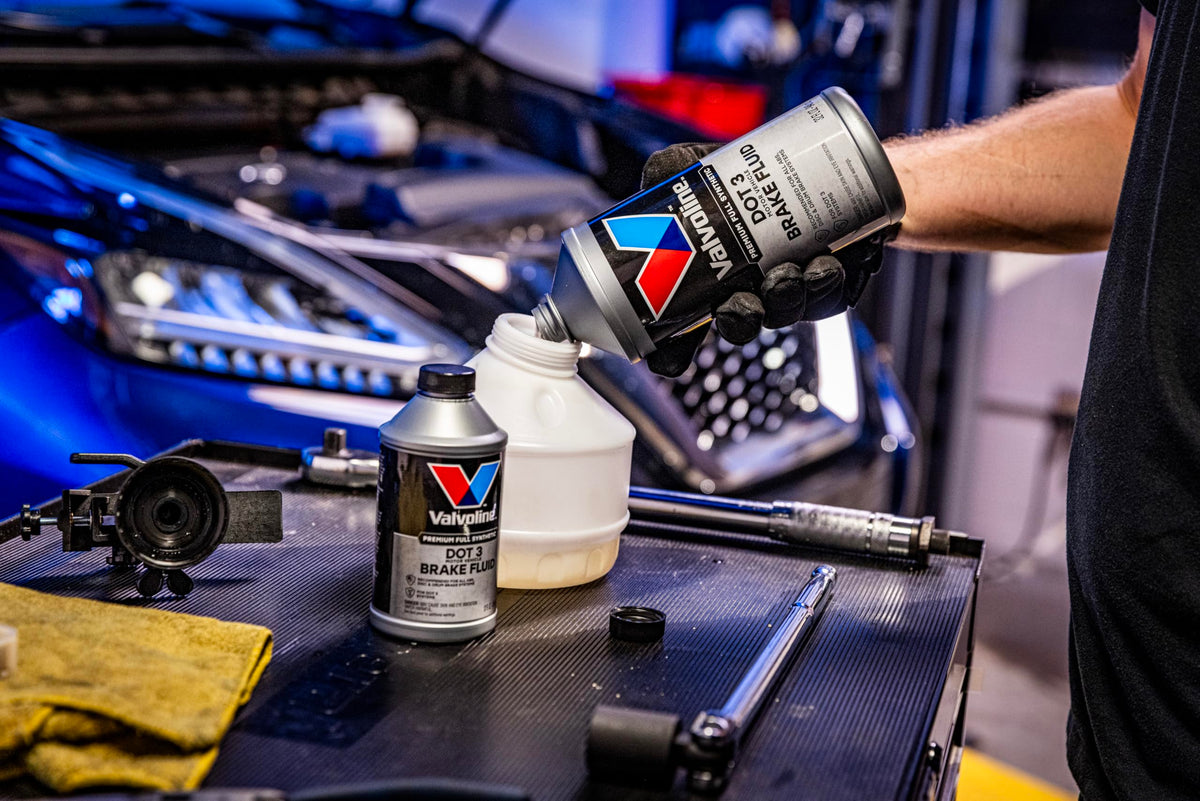 Valvoline DOT 3 Synthetic Brake Fluid, 32 oz